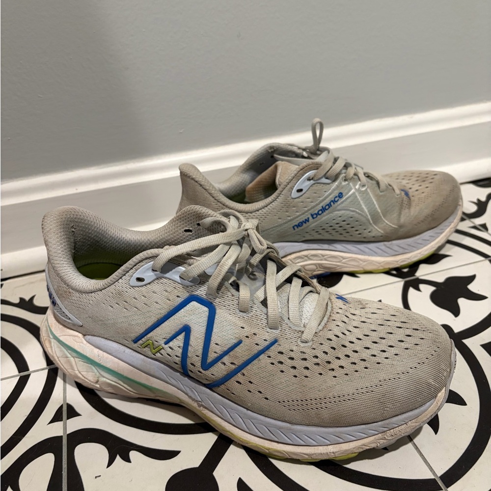 Women’s New Balance Running Sneakers